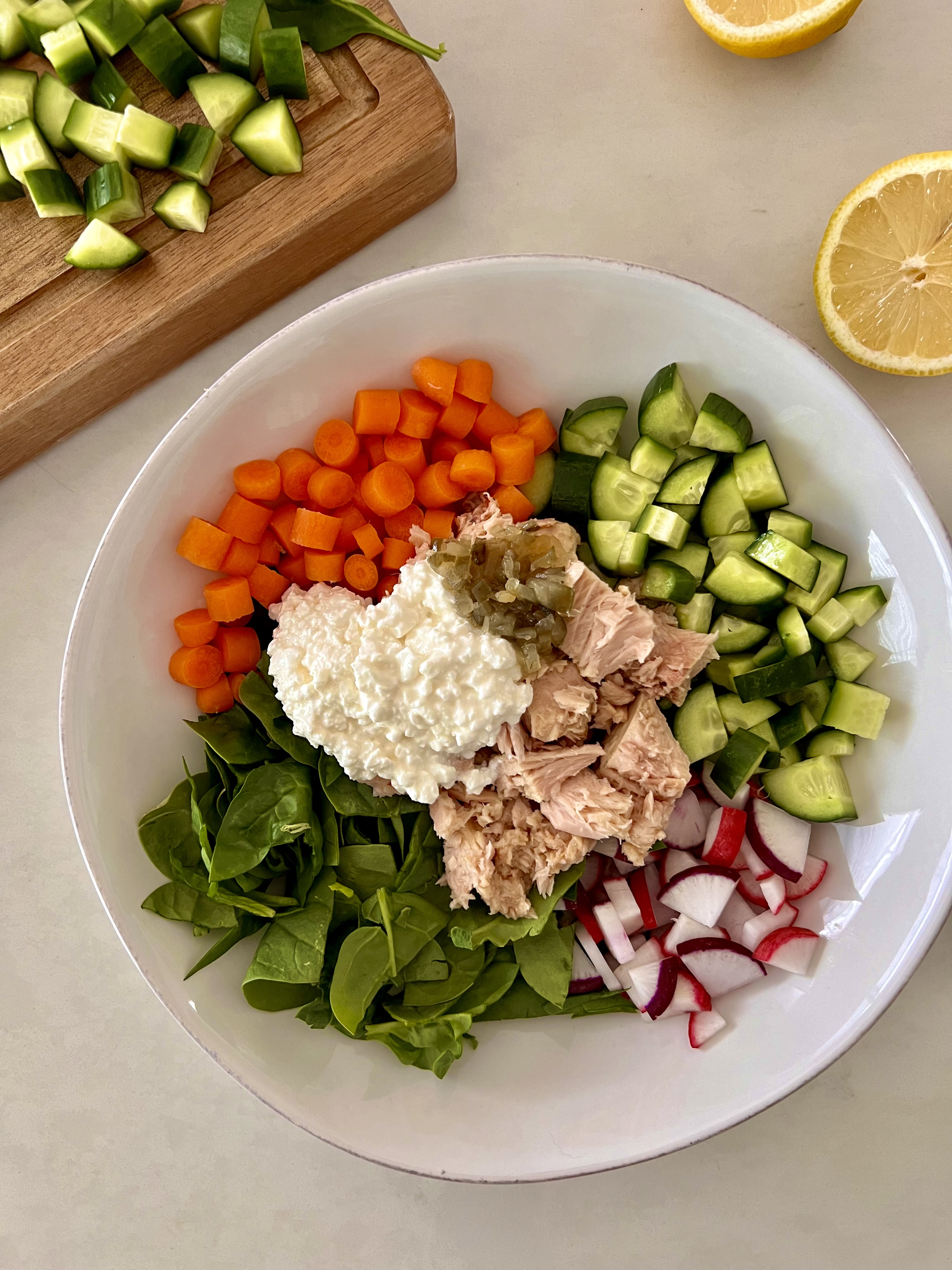 Chopped Veggie Tuna Salad (No Mayo)